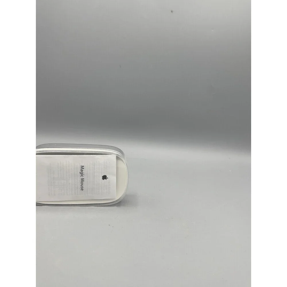 Apple Magic A1296 White Multi-Touch Surface Bluetooth Wireless Laser Mouse NEW